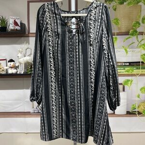 Xhilaration XXL dress black and white